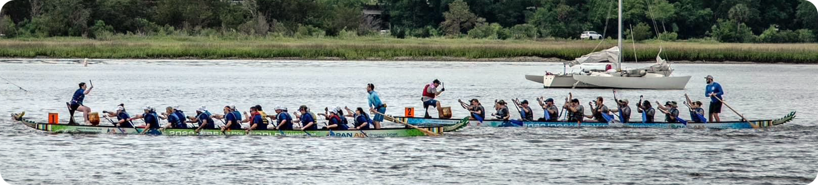 dragon boats racing